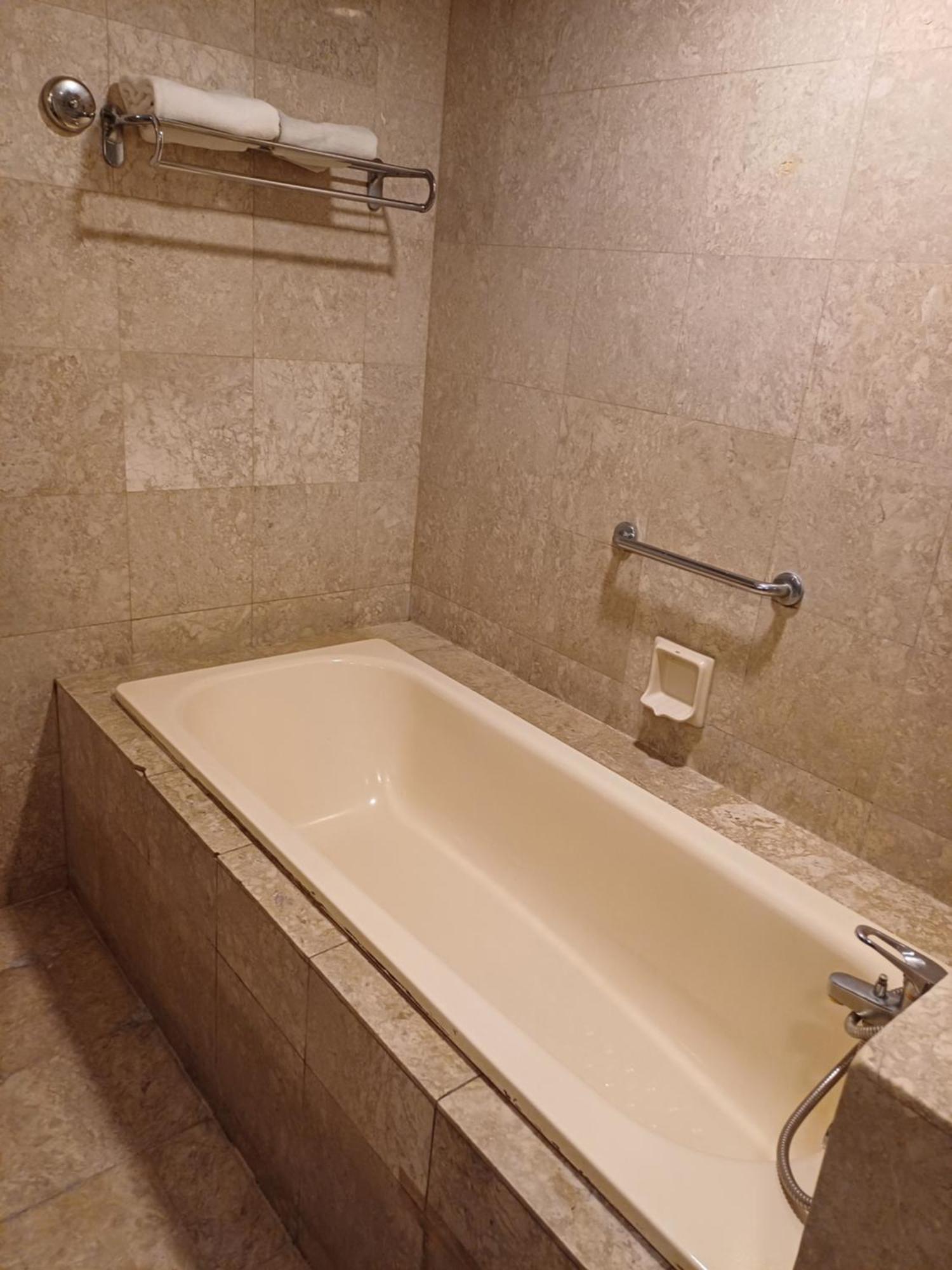 Times Square Grand Service Suite Куала Лумпур Екстериор снимка